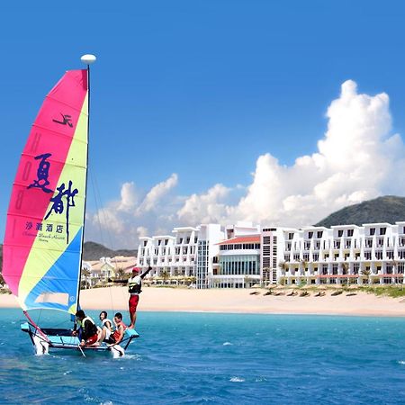 Chateau Beach Resort Kenting Exterior photo Sanya Bay