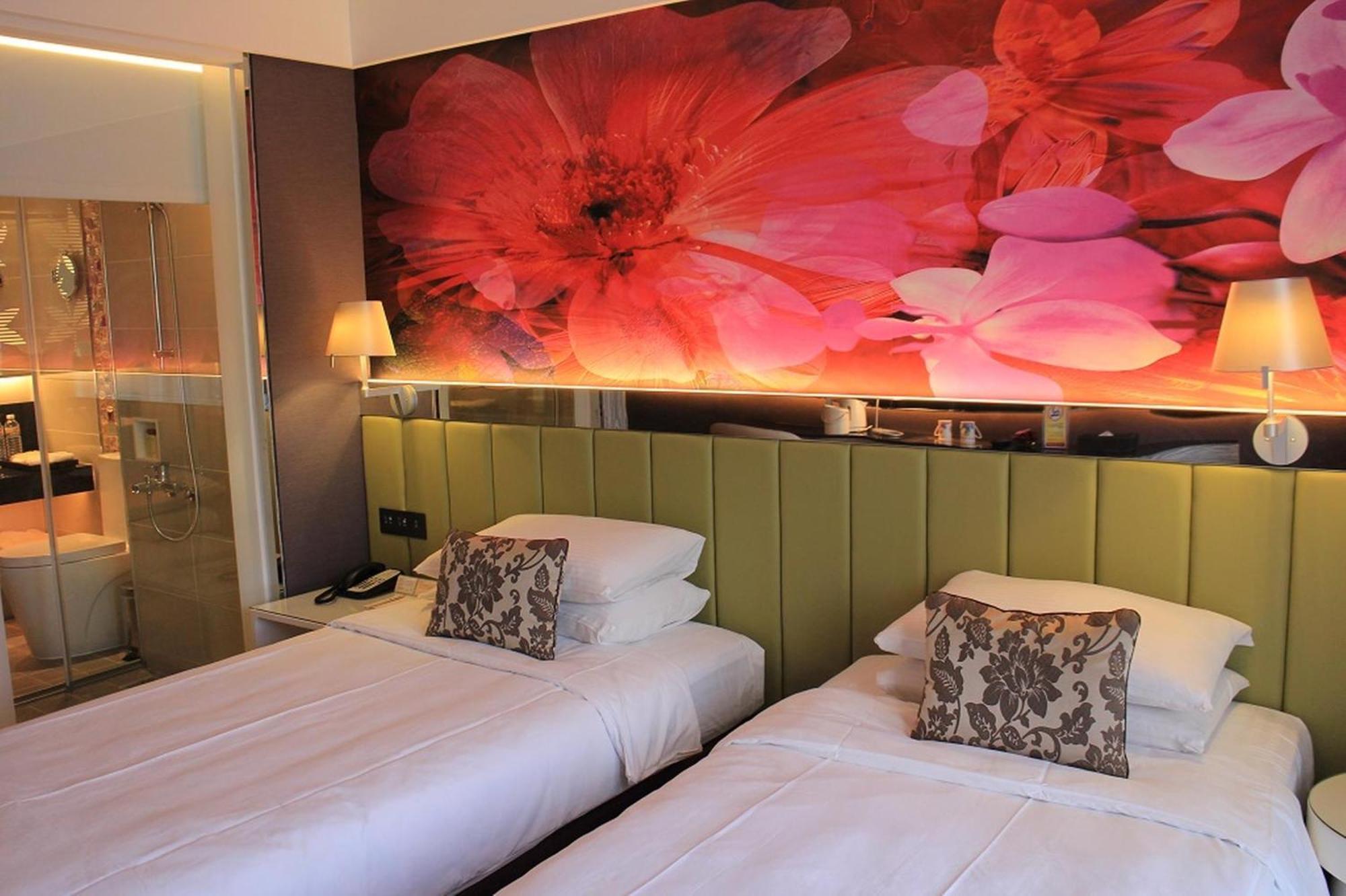 Chateau Beach Resort Kenting Exterior photo Deluxe Room