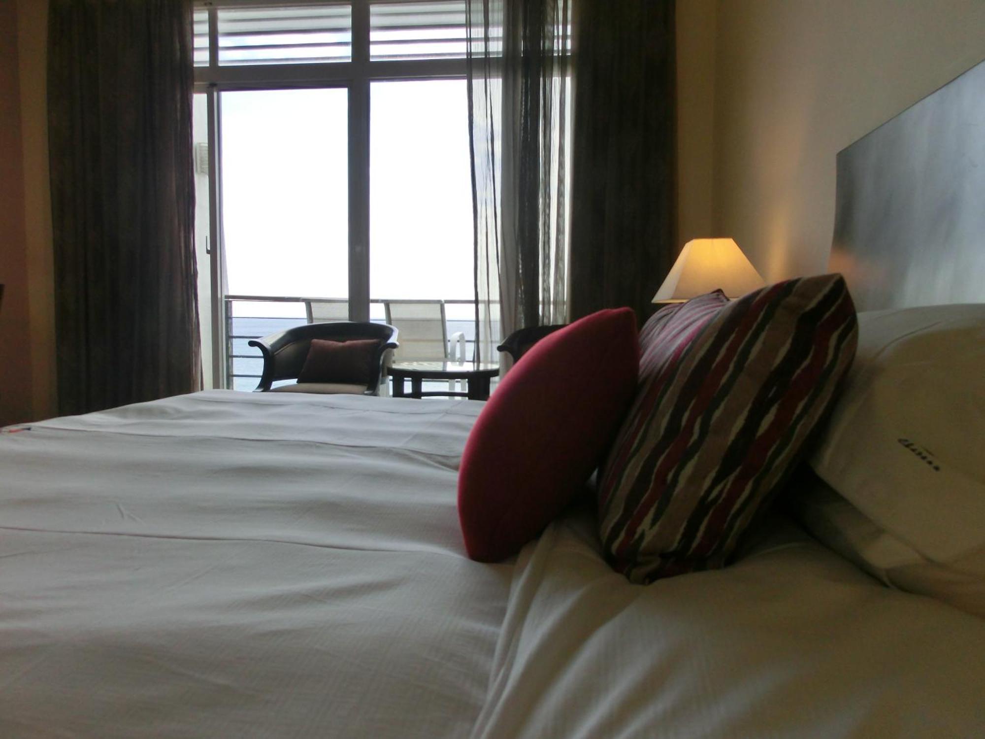 Chateau Beach Resort Kenting Exterior photo A bedroom at the hotel