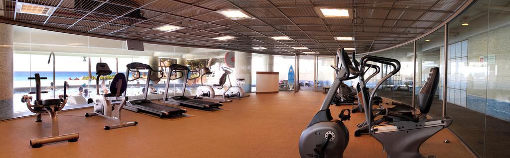 Chateau Beach Resort Kenting Exterior photo The gym at the hotel